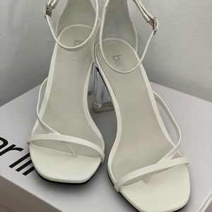 Bar III white straps heel sandals - 5.5